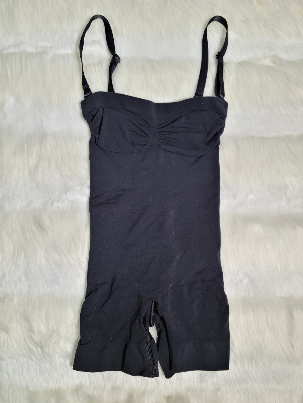 SKIMS Seamless Sculpt Shortie Bodysuit Black Onyx XS NEW